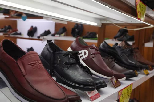 千足鞋業給全市人民拜年啦