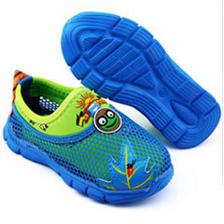 十月萌 匠心品質，舒適童鞋引領童年新風尚